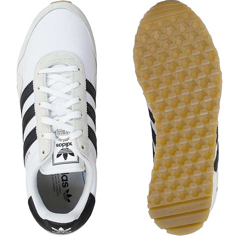 adidas schuhe damen schwarz mit weißen streifen|Schwarze Schuhe Damen .